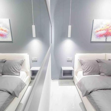 Lux Seaside Apartment By Volos Hospitality Zewnętrze zdjęcie
